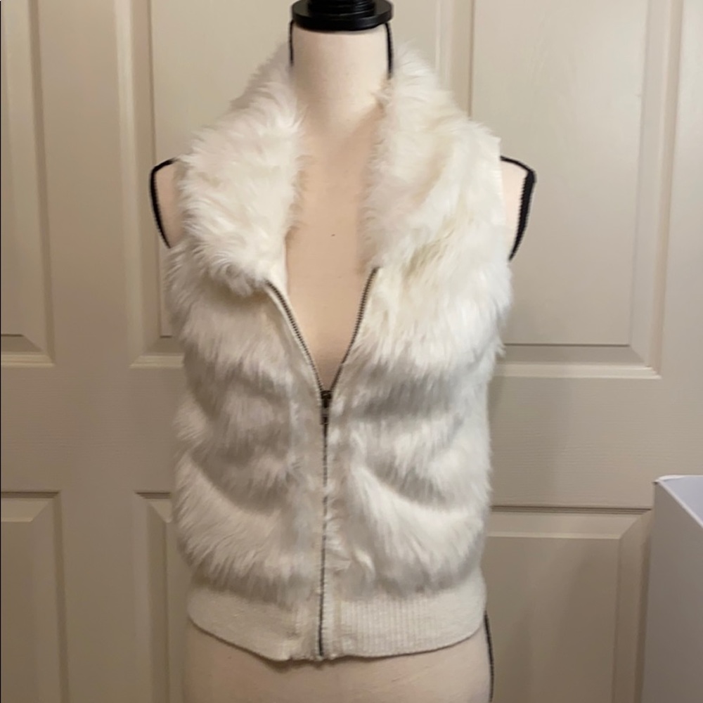 Arizona Jeans Cream Fur Vest